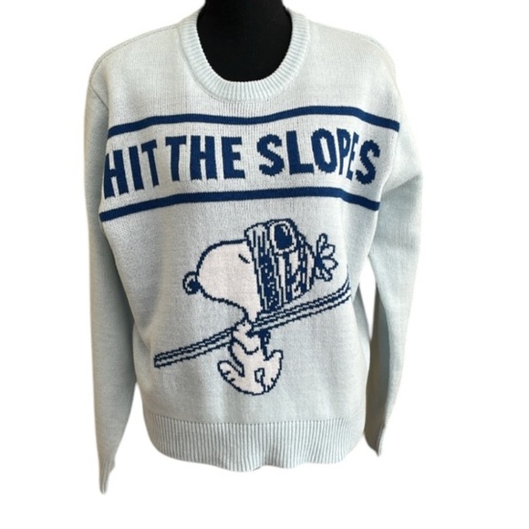Peanuts Sweaters - 🆕 Peanuts Snoopy Sweater Crew Neck Light Blue “Hit the Slopes” Size M